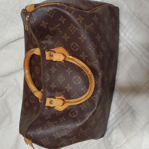 SOLD! BUNDLE Speedy 35 & Trifold Wallet - Picture 2 of 16